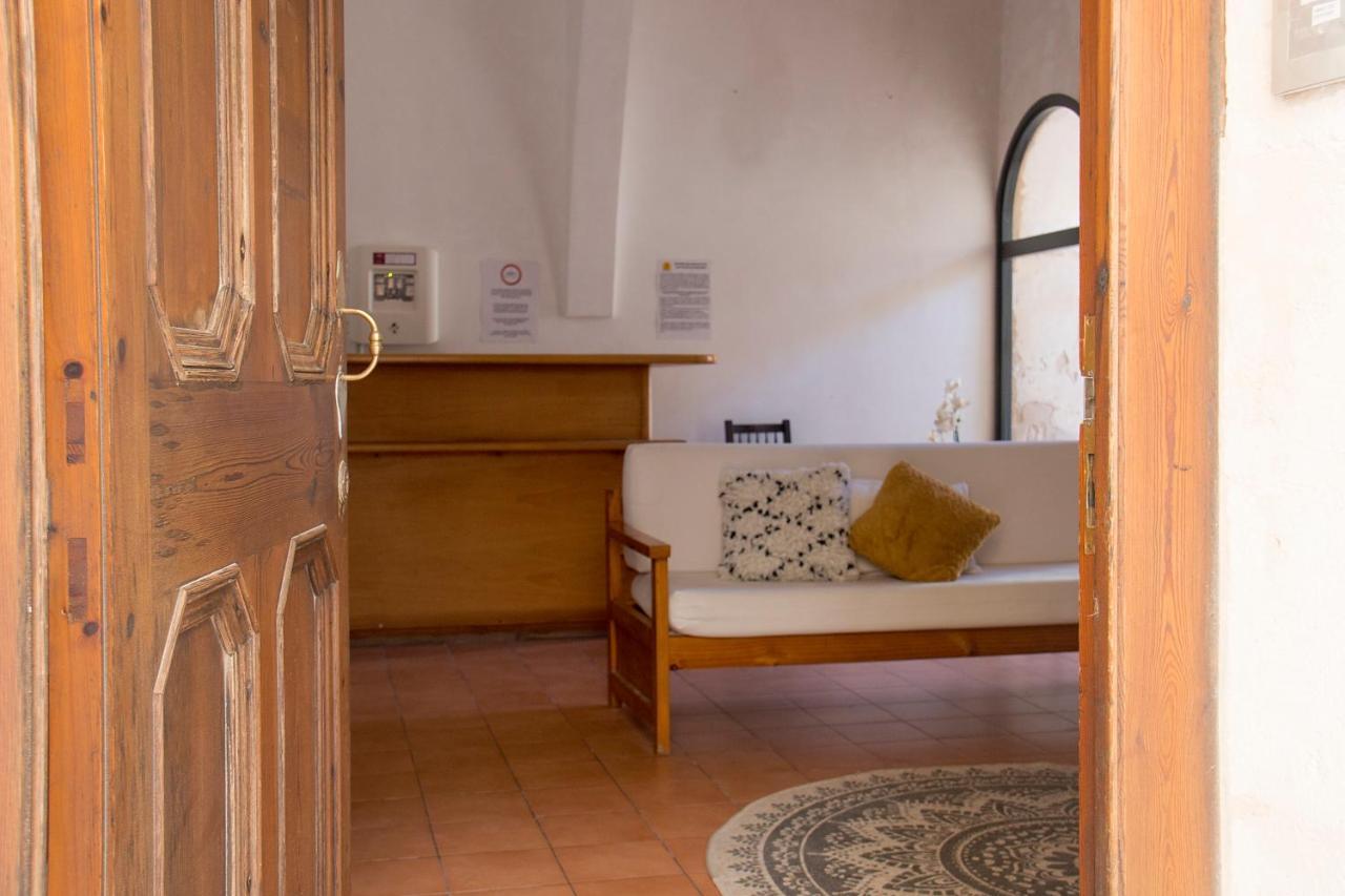 A Pousada Grupoandria El Claustre De Ciutadella - Hospederia Exterior foto