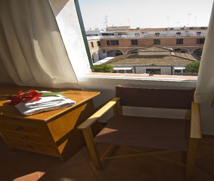 A Pousada Grupoandria El Claustre De Ciutadella - Hospederia Exterior foto