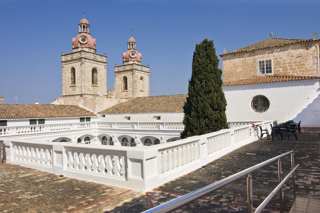 A Pousada Grupoandria El Claustre De Ciutadella - Hospederia Exterior foto